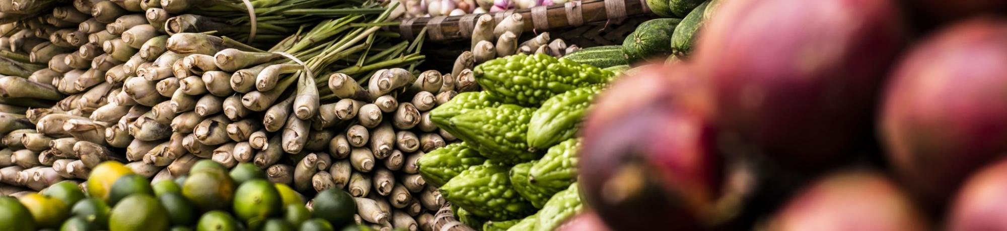 farmers market unsplash